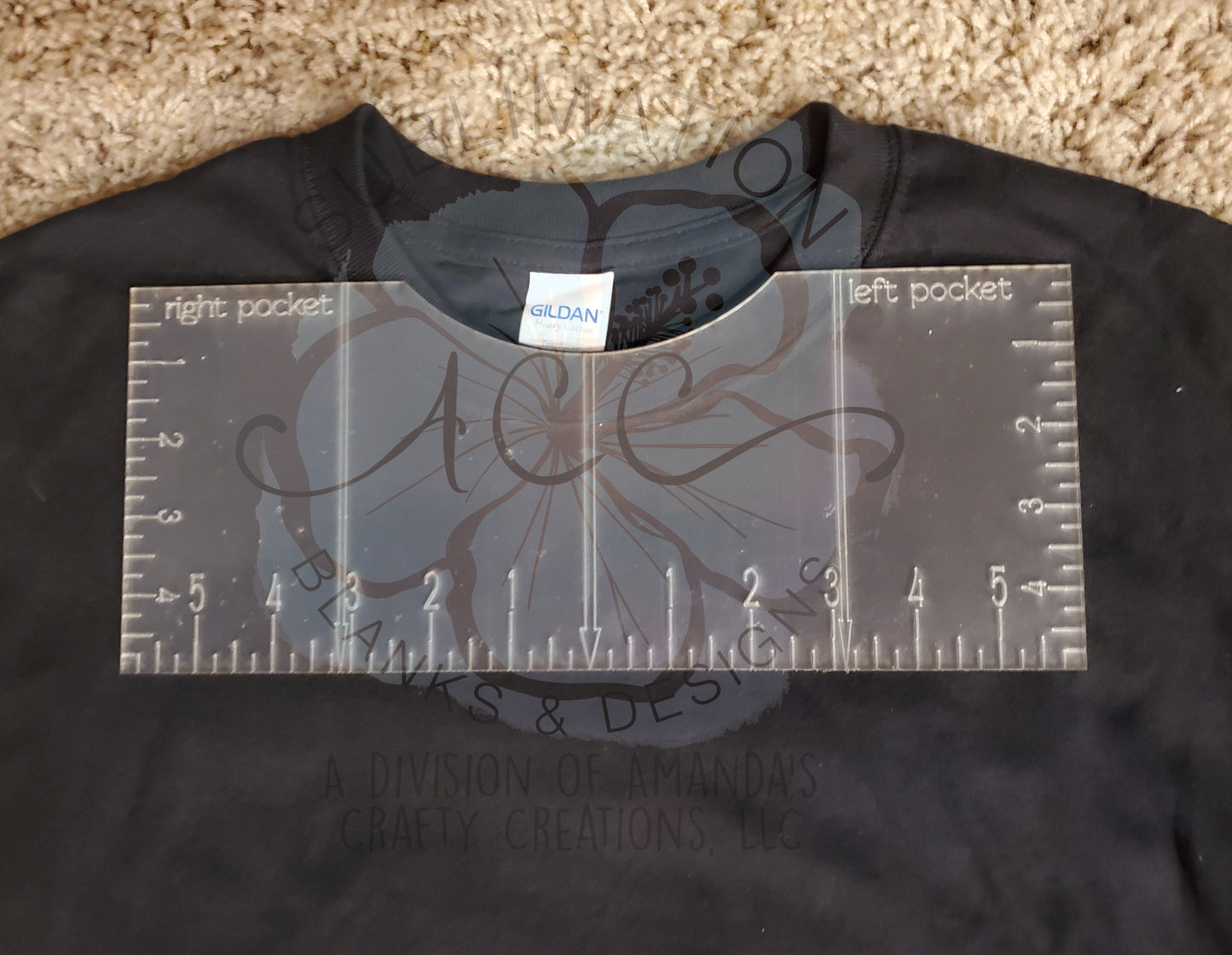 Tshirt centering tool, alignment tool, shirt design placement tool