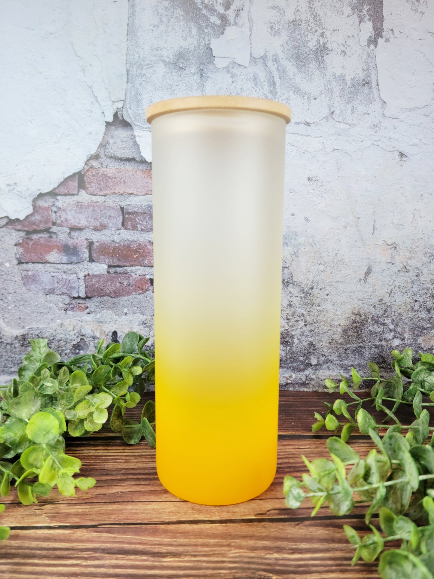 Ombre 25oz Glass Bottles with Bamboo lid, glass tumbler, ombre glass tumblers