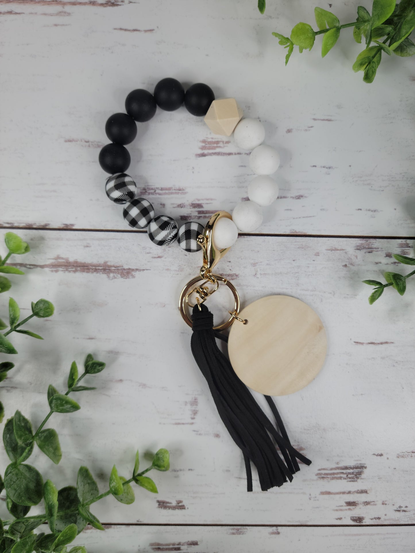 Buffalo Plaid Silicone bead keychain bracelet, red and black buffalo plaid wristlet, white and black buffalo plaid laser engraving blank, silicone bead wristlet, wood disc for engraving